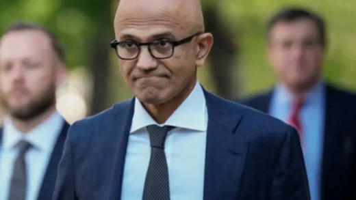 微软CEO萨蒂亚·纳德拉承认放弃Windows Phone和移动设备是个错误