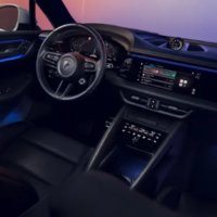 三联大屏+增强现实抬头显示：保时捷首款纯电SUV内饰曝光