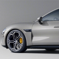 车圈春晚今天见！米粉花式请假参加小米汽车技术发布会：见证历史性时刻