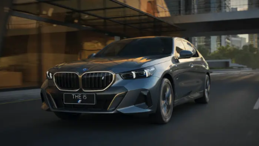 全新宝马5系公布配置信息：首搭第3代智驾系统 基于国内道路打造