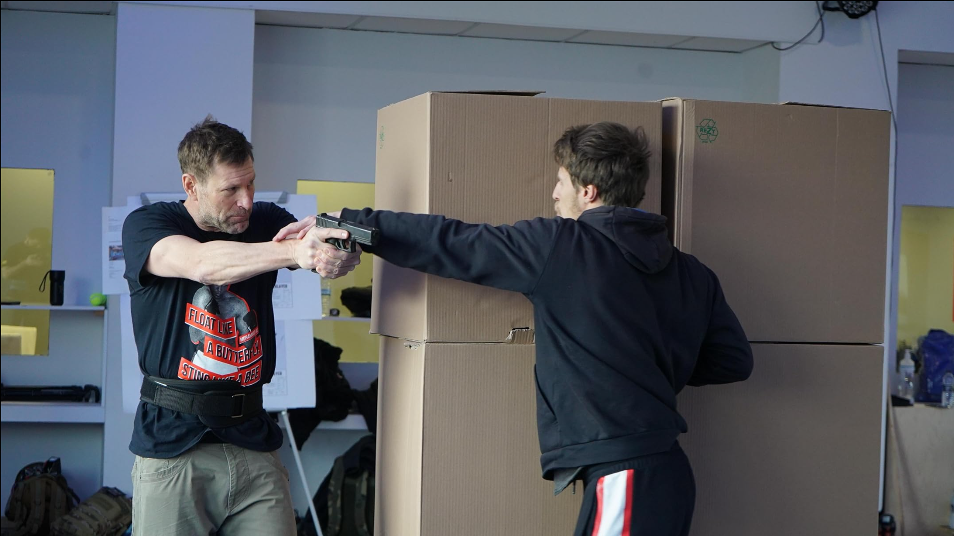 %title插图%num 谍影追凶 WEB-DL版下载/瓦工 2023 The Bricklayer 7.45G