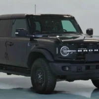 福特 Bronco 中文定名“烈马”：硬派越野车型，1 月 29 日发布