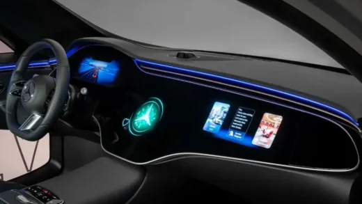 奔驰推出音乐互动驾驶功能：根据行车速度改变音乐