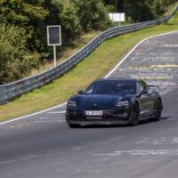 纽北第二快电车！新款保时捷Taycan官图发布：大灯能射600米远