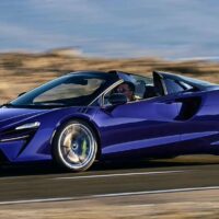 2025 迈凯伦 Artura Spider 超跑发布，配备电动折叠硬顶