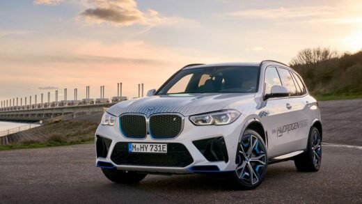 宝马在南非测试 iX5 Hydrogen 氢燃料电池汽车车队，瞄准 2025 年后量产
