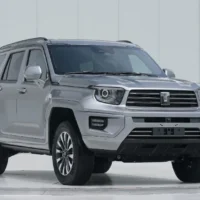 长城汽车坦克 700 Hi4-T 发布：3.0T V6 发动机，售价 42.8 万元起