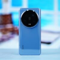 小米2024开年最强旗舰！小米14 Ultra龙晶蓝影像套装图赏