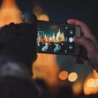 相比于相机，手机摄影有哪些独到优势？