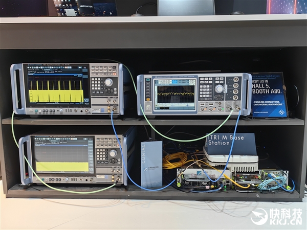 “遥遥领先”的端侧生成式AI!联发科MWC技术秀:还有百兆卫星通信、6G环境计算