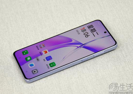 AI落地手机仍在探索，但或已向中端市场加速渗透