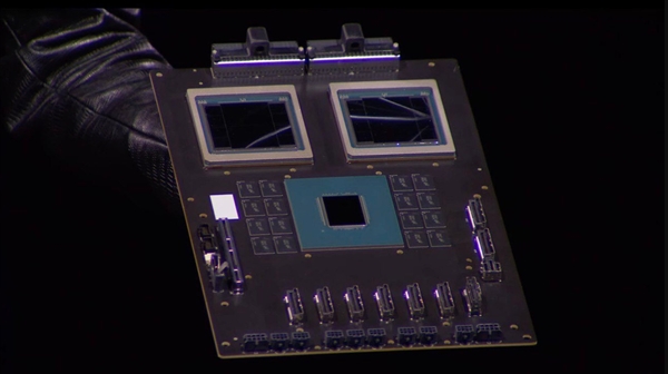 2080亿晶体管!英伟达推出最强AI芯片GB200:今年上市