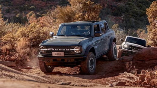 福特烈马 Bronco 国内上市：硬派越野车型，售价 29.98 万元起