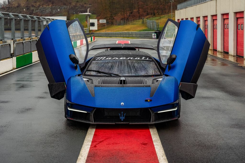 全球限量 62 辆,玛莎拉蒂赛道专属车型 MCXtrema“猛兽出笼”