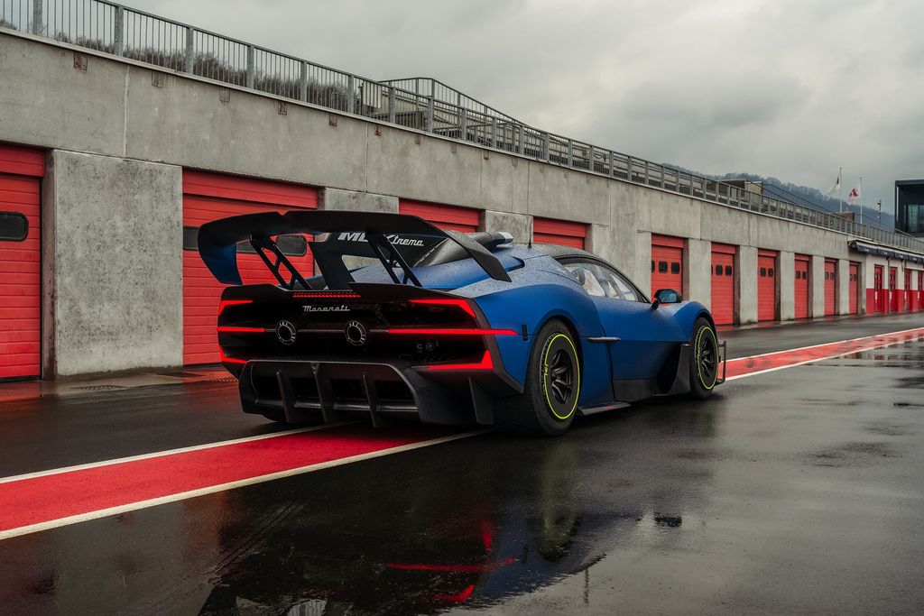 全球限量 62 辆,玛莎拉蒂赛道专属车型 MCXtrema“猛兽出笼”