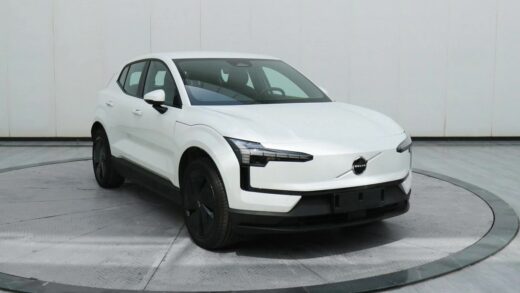 国产沃尔沃 EX30 将于北京车展首发：定位紧凑型纯电 SUV，最大续航 590km