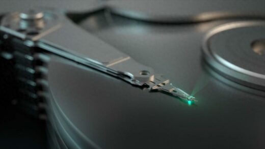 机械硬盘制造商酝酿容量升级计划：未来十年通过多层堆栈达到120TB