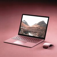 Win11+骁龙X Elite！微软Surface新品比苹果M3更快