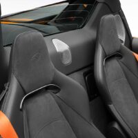 全新迈凯伦 Artura Spider 敞篷超跑 5 月 24 日中国首秀，配备碳纤维可伸缩硬顶