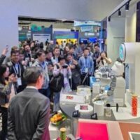 三星演示 OLEDoS 屏幕：1.03 英寸、3500ppi，用于 XR 头显