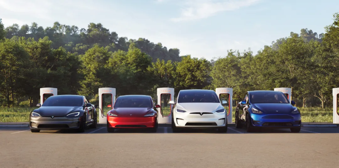 特斯拉“新鲶鱼”来了:巨型充电宝工厂开建,一台可充满 65 辆 Model 3