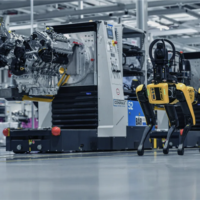 宝马工厂“新员工”机器狗上线：可及时检测安全隐患