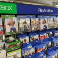 索尼实体媒体部门裁员 250 人，暗示未来游戏将全面转向数字化