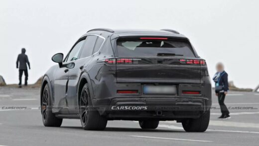 保时捷加速电动化布局，Cayenne EV 最新谍照曝光