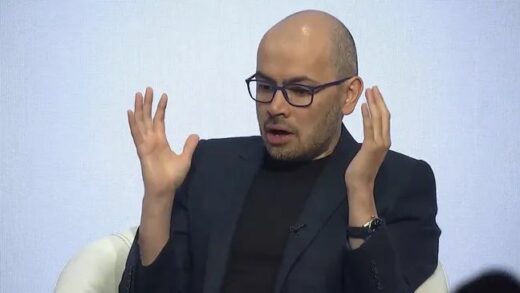 谷歌 DeepMind CEO：当前 AI 综合智力还不如普通家猫