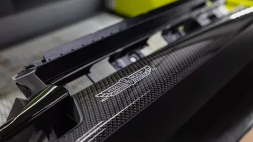 全球仅此一辆，2025 款宝马 M5 特别版车型将拍卖：采用冰冻橙配色