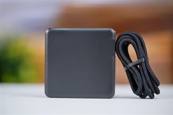 三合一PC！壹号游侠X1 mini图赏：分离式手柄设计