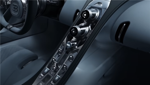 这个电车圈的大佬 竟然阻止了想造纯电超跑的布加迪