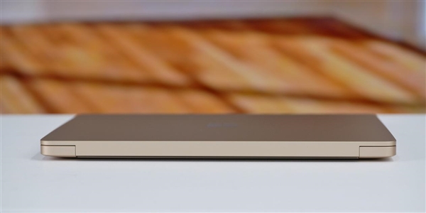 性能暴增86%!微软全新Surface Laptop图赏