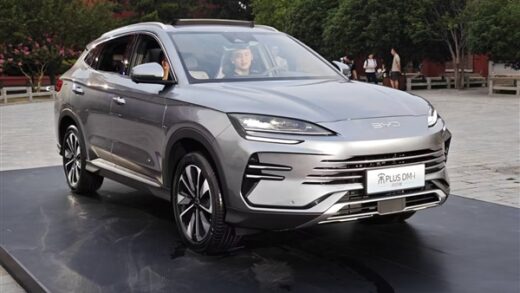 第五代DM首款SUV！新款比亚迪宋PLUS DM-i正式上市：起售价13.58万元