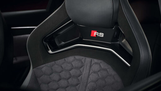 新款奥迪 RS3 发布，五缸发动机迎来最后一舞