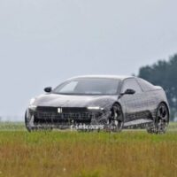 宝马“新世代”车型今秋在欧洲启动试生产，2026 年在沈阳投产