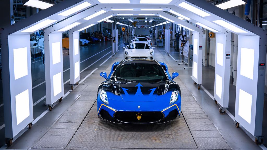 玛莎拉蒂展示 MC20 Tributo Modenese 特别版跑车