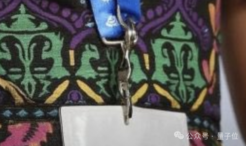 AI美女全军覆没!赛博照妖镜下集体变鬼 AI代码拆台AI生图