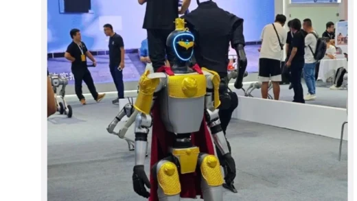 人形机器人进入量产阶段，价格已降至 10 万元以内