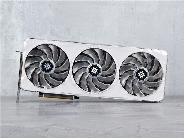 影驰RTX 4080 SUPER星曜实测《黑神话:悟空》:体验起飞