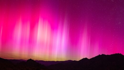 宇宙级顶流同框！今年最大超级月亮现身：我国多地还将出现极光活动