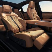 新能源版“马 6”即将登场，长安马自达 EZ-6 本月底开启预售