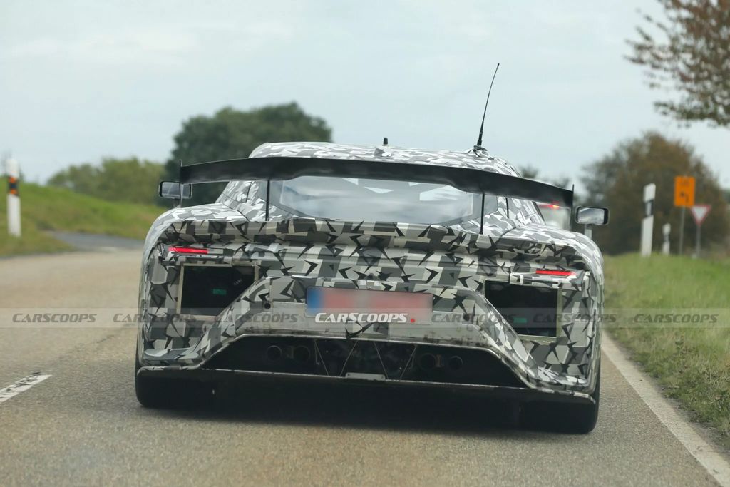 雷克萨斯 LFR 公路版首次亮相:赛车血统,搭载 V8 涡轮增压发动机