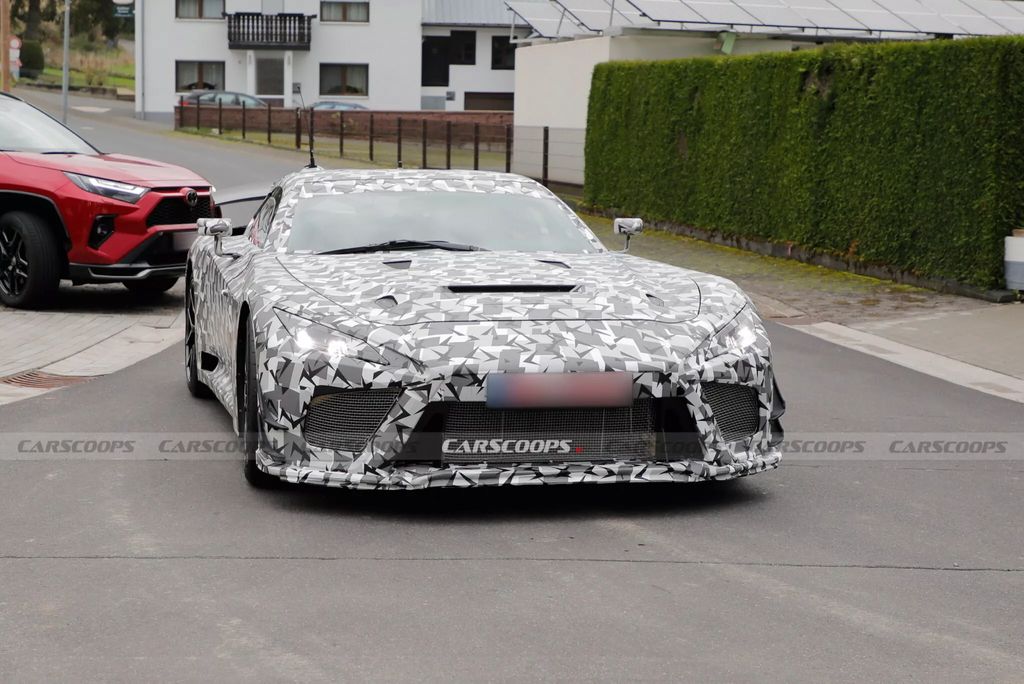 雷克萨斯 LFR 公路版首次亮相:赛车血统,搭载 V8 涡轮增压发动机