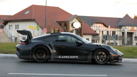 2025 款保时捷 911 GT3 RS 超跑路测图曝光，自然吸气的最后一舞