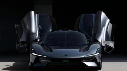 全球首台智驾超跑！极越ROBO X全球首发：搭载智驾座舱+AI语音大模型