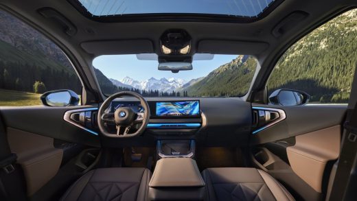 宝马将在 CES 2025 展会发布新一代 BMW 智能座舱、操作系统，以驾驶乐趣为中心