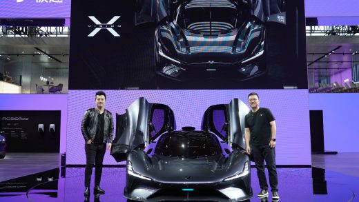 极越全球首台智驾超跑「极越 ROBO X」基础参数公布：续航 650km、U 形方向盘，预计 2027 年量产