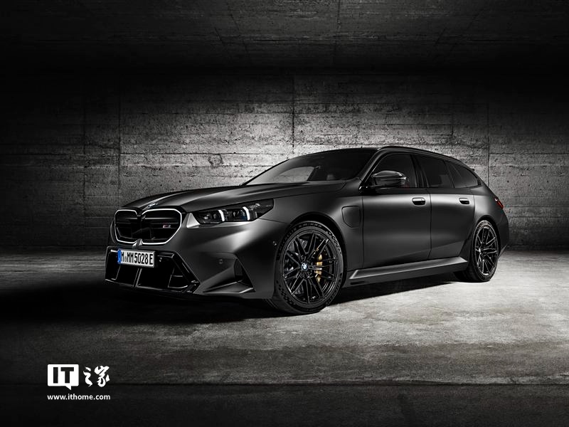 2025 款宝马 M5 旅行版投产,搭载 4.4T V8 插电混动系统