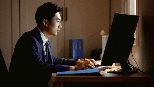 迄今最大视频开源模型!腾讯混元文生视频上线:一句话生成视频